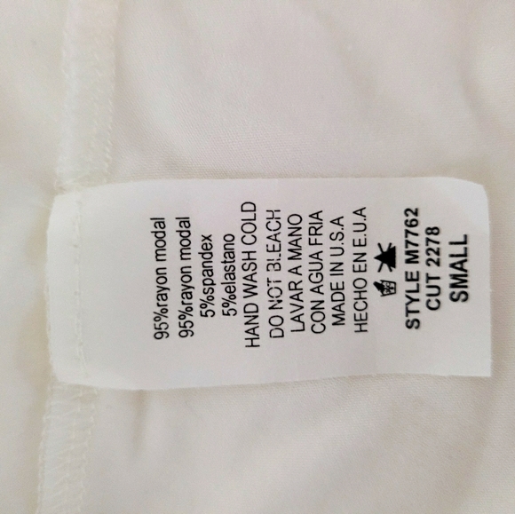 🔖HP🔖🌞4/$20 Crochet Halter Top - Picture 5 of 6